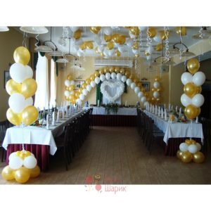 Оформление свадьбы воздушными шарами белое сердце