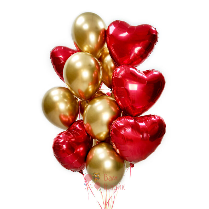 Композиция из золотых хромированных шаров с красными сердцами