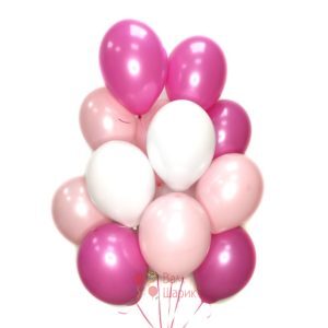 Воздушные белые розовые и фуксия шары