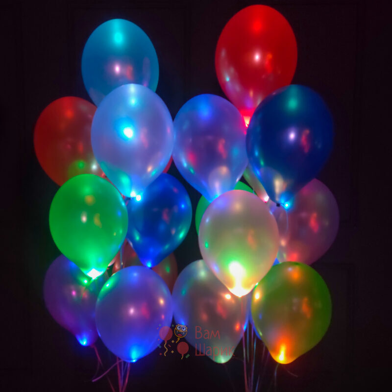 Светящиеся разноцветные шары металлик с мигающими разноцветными светодиодами