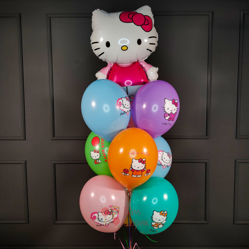Композиция разноцветных шаров с Hello Kitty